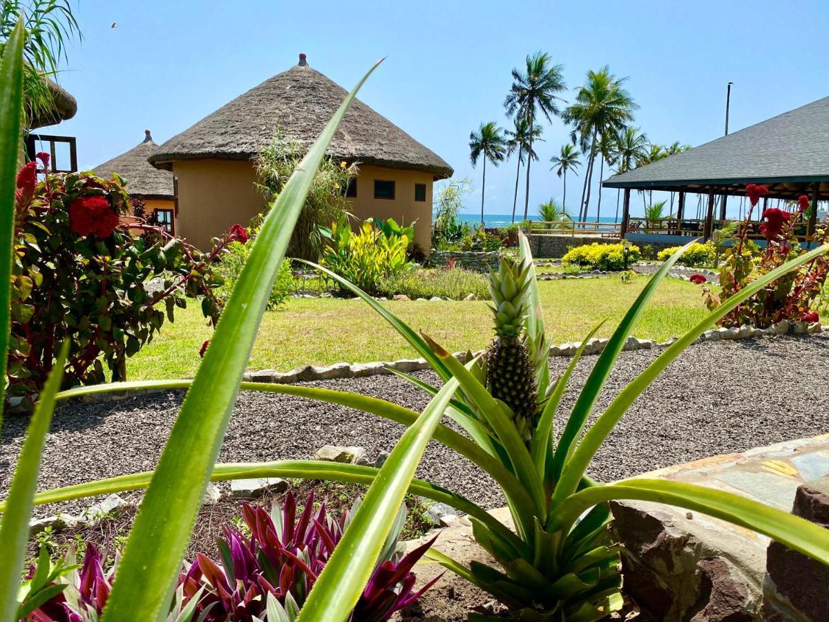 Lemon Beach Resort Elmina Extérieur photo