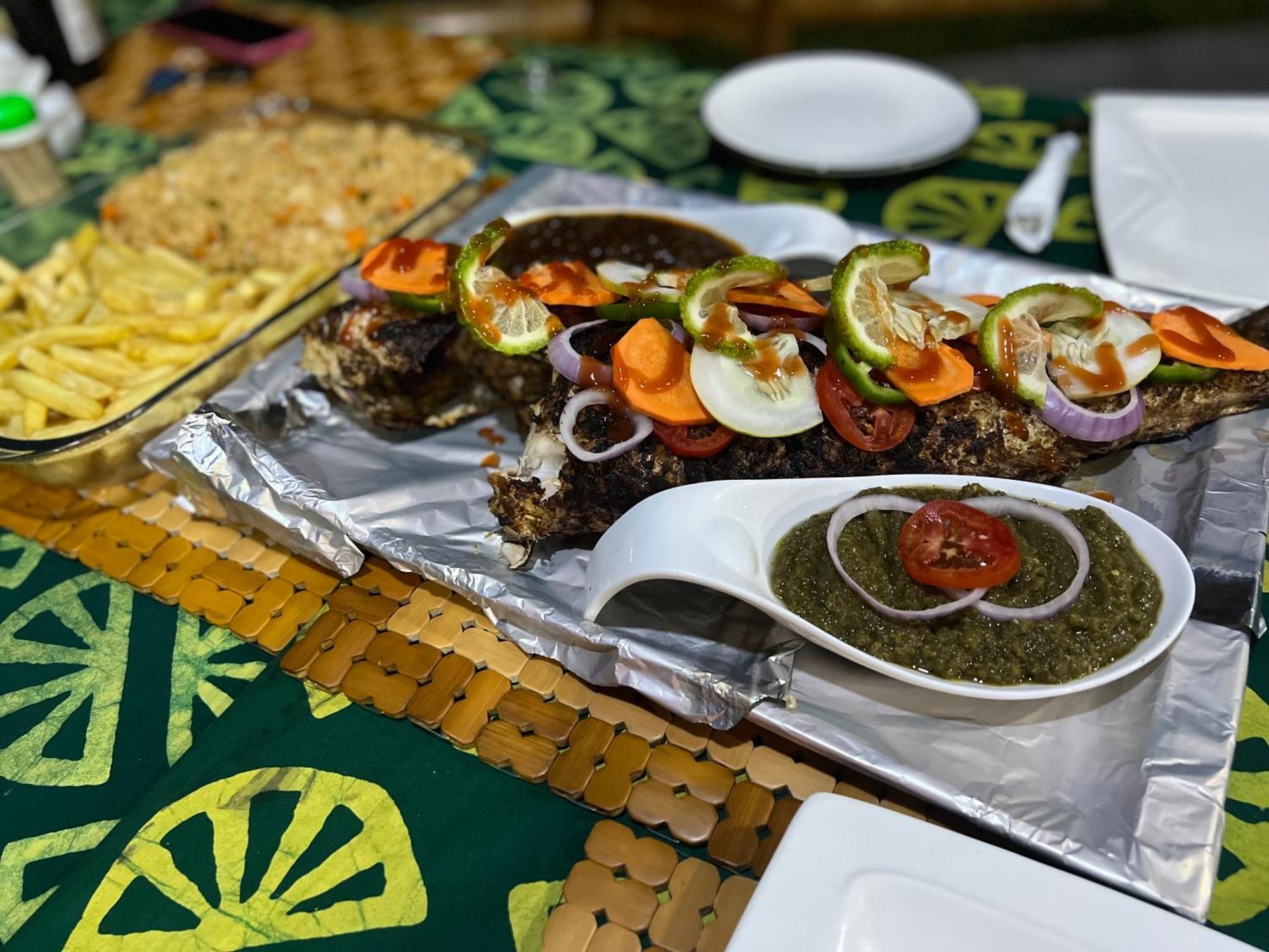 Lemon Beach Resort Elmina Extérieur photo